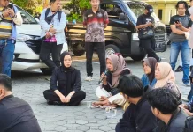 Warga Keluhkan Bau hingga Gangguan Kesehatan akibat Aktivitas TPA Putri Cempo