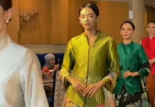 Makan Siang Sambil Berbusana, Kala Kebaya dan Kuliner Menyatu Hangat di Solo