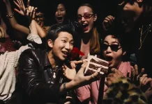 Lirik Lagu Terjemah "BTS - NORMAL"