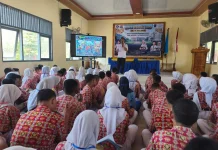 KPU Wonogiri Tanamkan Budaya Demokrasi Sejak Hari Pertama Sekolah