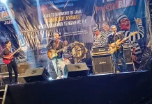 Indonesia Band Terus Nyanyikan Lagu-lagu Karya Koes Plus