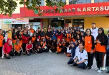 Mahasiswa Profesi Fisioterapi UMS Edukasi Lansia Cegah Osteoarthritis Lutut