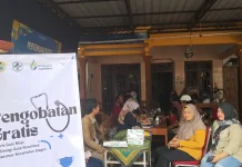 Puluhan Warga Terdampak Abu Pabrik Gula Mojo Sragen, Dapat Pengobatan Gratis