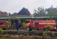 Ditinggal ke Sawah, Rumah Warga Plupuh Sragen Terbakar, Diduga Korsleting Listrik