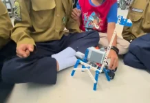 Mahasiswa PLP PGSD UMS Dampingi Ekstrakurikuler Robotik, Perkuat Pembelajaran ST