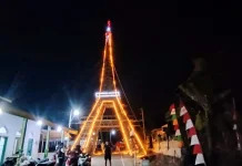 Warga Serut Sukoharjo Bangun Miniatur Eiffel Sambut Kemerdekaan