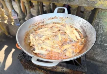 Menunggu Piscok Matang, Sebanding dengan Kelezatannya
