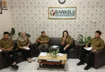 Sewindu Bawaslu Karanganyar: Raih Prestasi Nasional Perkuat Desa