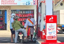Antrean BBM Mengular di Sragen, Pertamina Garansi Stok Aman