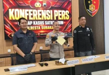 Tongkat T Satpam Dipakai untuk Mengeroyok Pengendara di Pasar Harjodaksino Solo