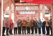 OJK Solo dan TPKAD Klaten Gelar Puncak Hari Indonesia Menabung