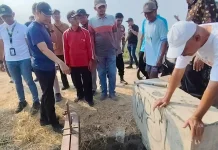 Sedimentasi Saluran Irigasi di Desa Gadingan Mojolaban Akhirnya Dikeruk