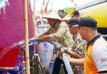 Kekeringa Meluas, Droping Air Bersih Sudah Merambah Wilayah Kecamatan Miri
