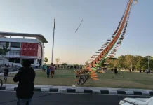 Jelang Festival, Langit 'IKN' Sragen mulai Dihiasi Layang-Layang Raksasa