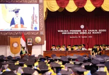 Sebanyak 1.082 Lulusan UNS Diwisuda, 10 Wisudawan Berasal dari Luar Negeri