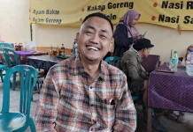 Upacara Piodalan Pura Pasekan Agung Beri Dampak Ekonomi Warga Karangpandan