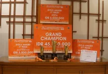 Voca Erudita UNS Sabet Gelar Grand Champion PICF 2026 di Jakarta