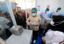 Mendag Tinjau SPPG Semanggi 2, Apresiasi Sistem Pengemasan MBG