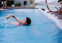 Berenang bisa Bantu Perbaiki Mood dan Kualitas Tidur