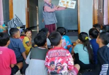 Membaca Buku Selamatkan Bumi? Begini Aksi Relawan Literasi Sukoharjo