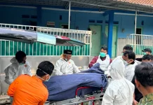Jenazah Pria di Kos Kestalan Dievakuasi ke RSUD Dr Moewardi