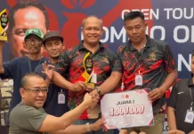 Danramil Laweyan dan Anggota Juara I Turnamen Domino Orado Piala Panglima TNI
