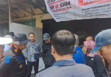 Kuasa Hukum Warga Keberatan PT KAI Pasang Seng di Ledoksari