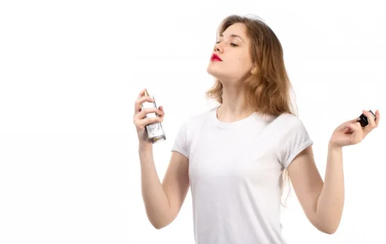 Bukan Disemprot ke Baju, Ini Tips agar Wangi Parfum Tahan Lebih Lama Seharian