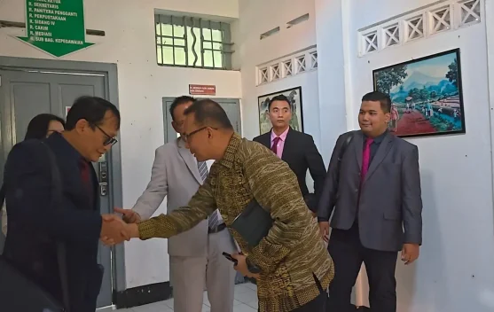 Berkas Belum Lengkap, Sidang Mediasi Gugatan Ijazah Jokowi di PN Surakarta Ditunda