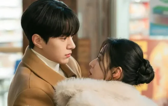 Tatapan Dingin Jadi Cinta? Kim Myung Soo & Kang Min Ah Bikin Penasaran di "Love in Sync"