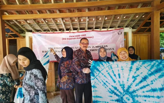 Bantu Warga Mandiri Secara Ekonomi, Dosen UNS Latih Komunitas Seni di Gunung Kidul