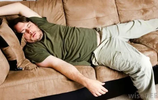 Mengenal Clinomania, Obsesi Ekstrem untuk Terus Rebahan