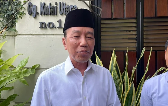 Jokowi Tegaskan Siap Hadiri Sidang Kasus Roy Suryo dan dr Tifa