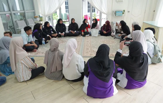 Ilmu Komunikasi Kelas International UMS Borong Prestasi di Malaysia