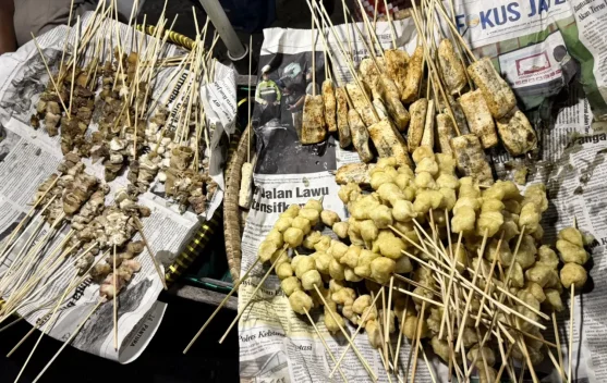 Sate Kere Tetap Eksis di Era Kekinian