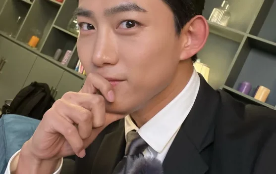 Akting Singkat Ok Taecyeon di "Agent Kim Reactivated" Curi Perhatian Penonton