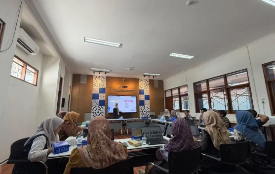 UMS Perkuat Hilirisasi Riset melalui Workshop Penulisan Artikel Ilmiah Populer