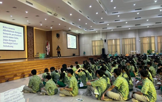 Mafindo Berikan Edukasi Keberagaman dan Anti Perundungan di MPLS Solo