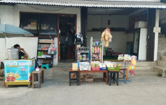 Pesona Sky Hill Kemuning Karanganyar Menghidupkan Ekonomi Warga Lokal