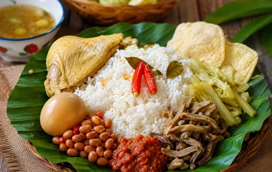 Nasi Liwet Solo: Warisan Kuliner yang Penuh Makna Budaya