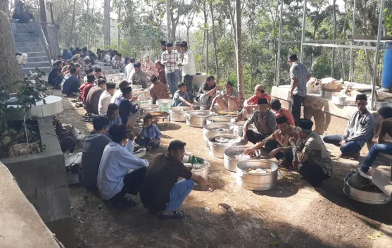 Melestarikan Budaya, Warga Gunung Wijil Boyolali Gelar Tradisi Sadranan Saparan