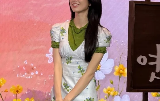 Ha Young Tulis Surat Permintaan Maaf Terkait Fakta Sejarah Kakek Buyutnya