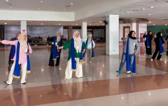 Turut Lestarikan Budaya, Tarian Gambyong Pangkur Hadir di Adi Soemarmo