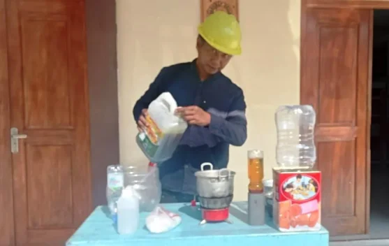 Menyulap Limbah SPPG Jadi Berkah, di Tangan Sugiyono Plastik Jadi Biofuel