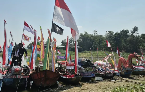 Kemeriahan Lomba Menghias Perahu Desa Wisata Bulu Serang Boyolali