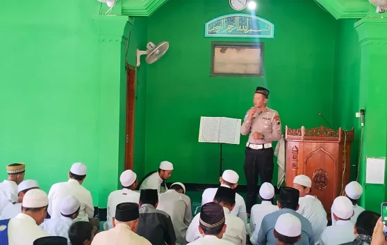 Satlantas Polres Sragen Edukasi Santri soal Keselamatan Berkendara