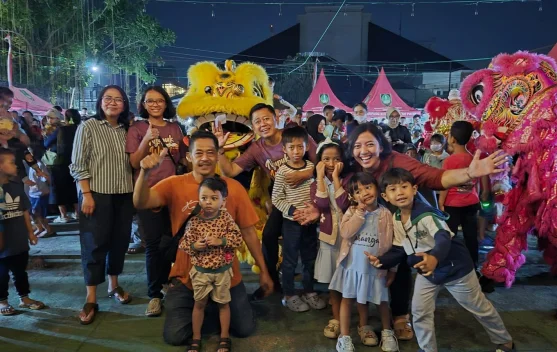 Penampilan Barongsai Meriahkan Pembukaan Kepatihan Solo Art 2026