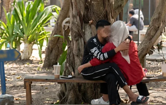 Viral Aksi Tak Senonoh Sejoli di Taman Edupark Gemolong, Camat Akui Kecolongan