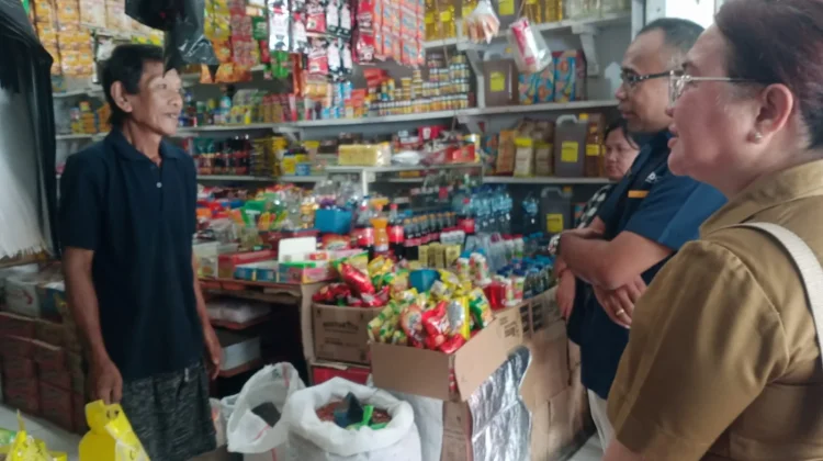 Bulog Tahuna Sidak Pasar Pastikan Harga Beras Sesuai HET