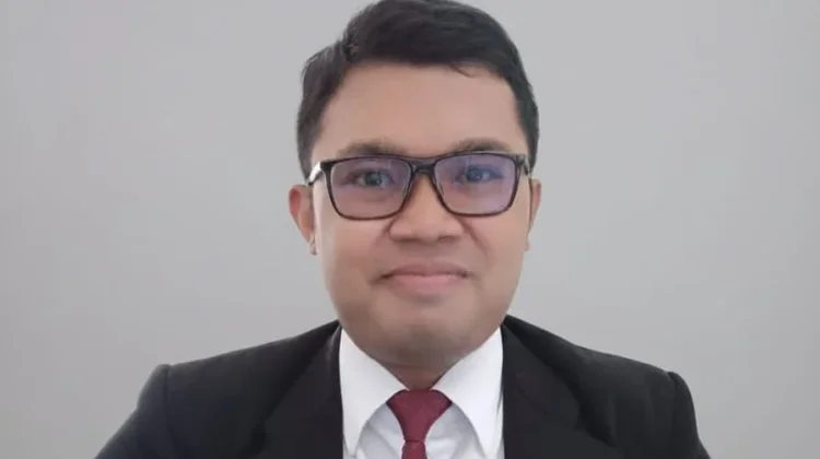 Ikhtiar dan Tawakal Kunci Tenang Jalani Hidup